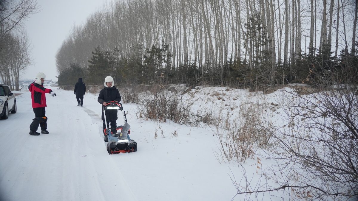 Snow Blower vs. Snow Thrower: The Difference You Need to Know This Winter